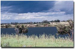 Photo: Storm clouds over the Tambo River